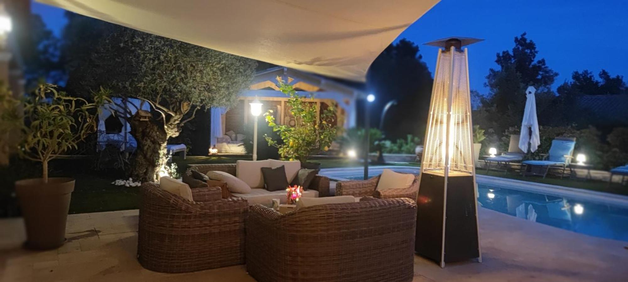 La Chabertine Bed & Breakfast Gareoult Exterior photo